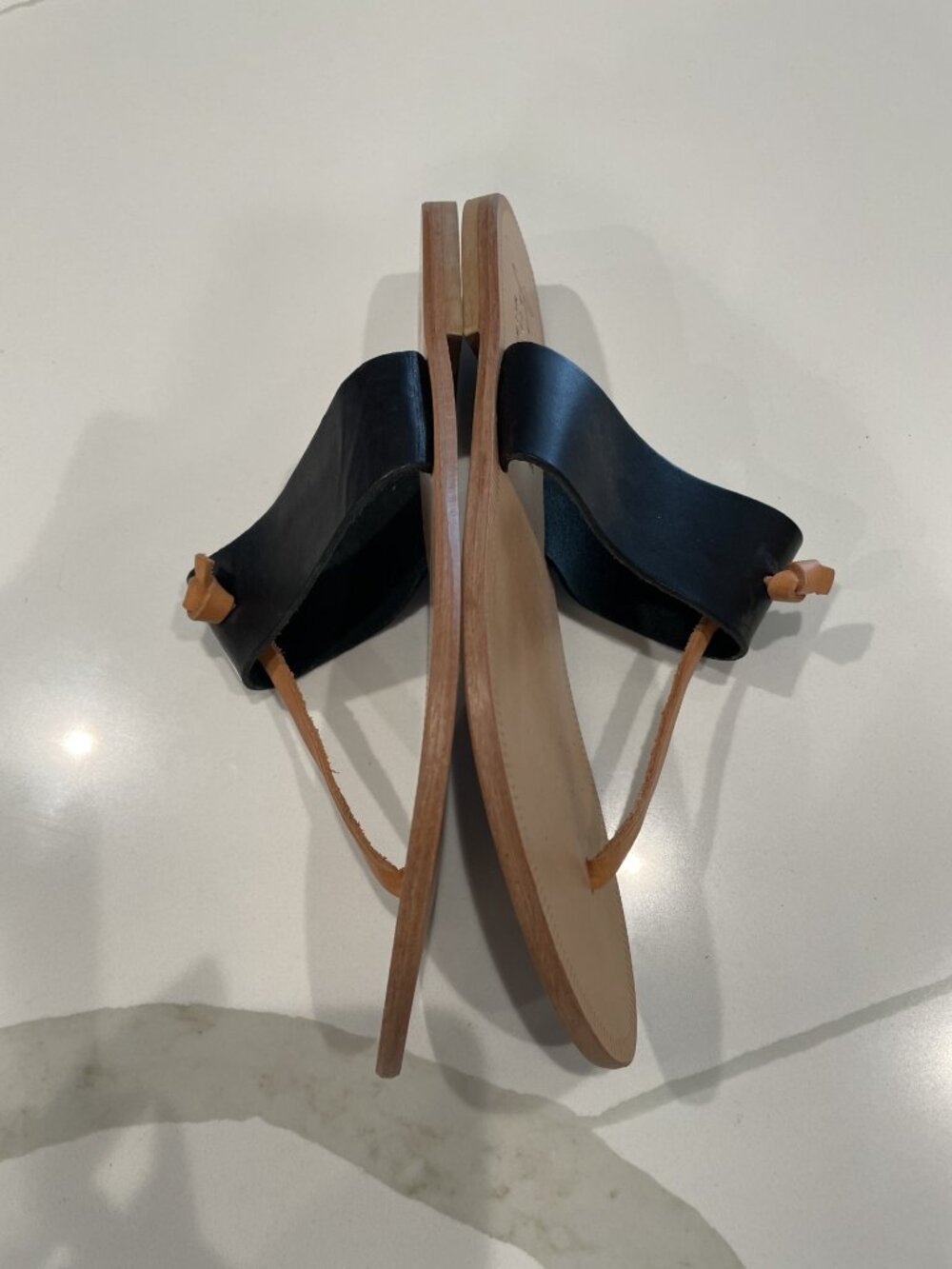 Joie a La Plage Nice slides, flip flops, sandals - Size 39/8.5 - NWOB - Rtl $228 - Picture 2 of 4